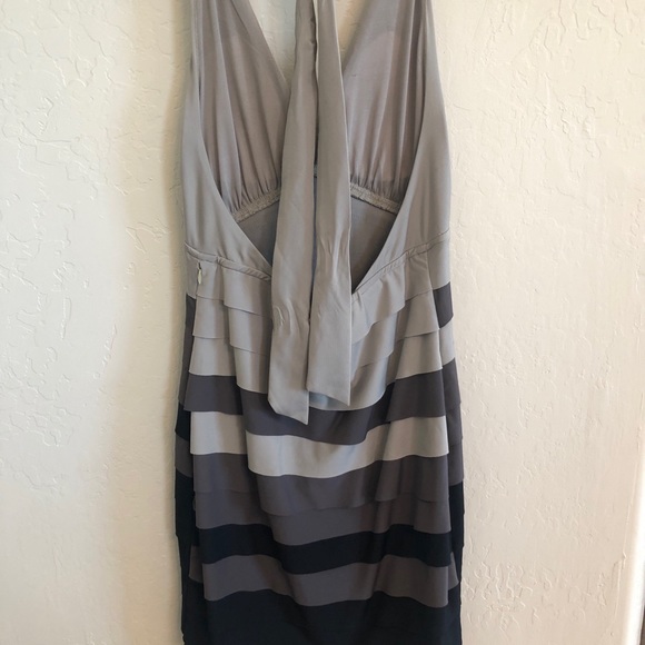 Bodycon fitted Cocktail dress 💕 - Picture 3 of 5